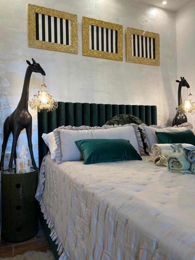 La Dolce Vita Luxury II Apartments With Best Free Private Parking In Center Pula Bagian luar foto